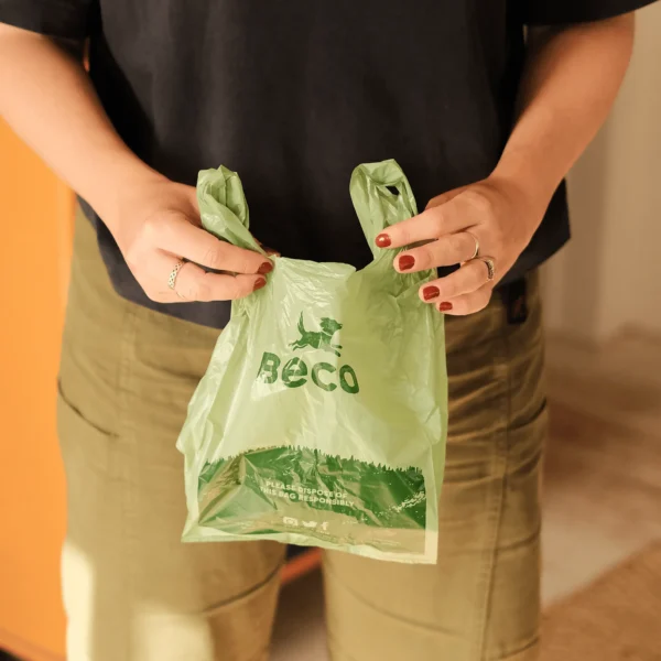 Beco Large Poop Bags with Handles Unscented 120 pcs - Image 2